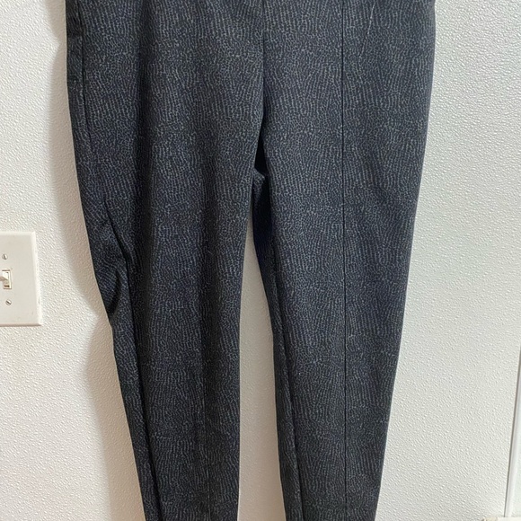 Rachel Zoe Women's grey\black High Waisted Cropped Ponte Stretch Leggings Size L - Picture 3 of 4